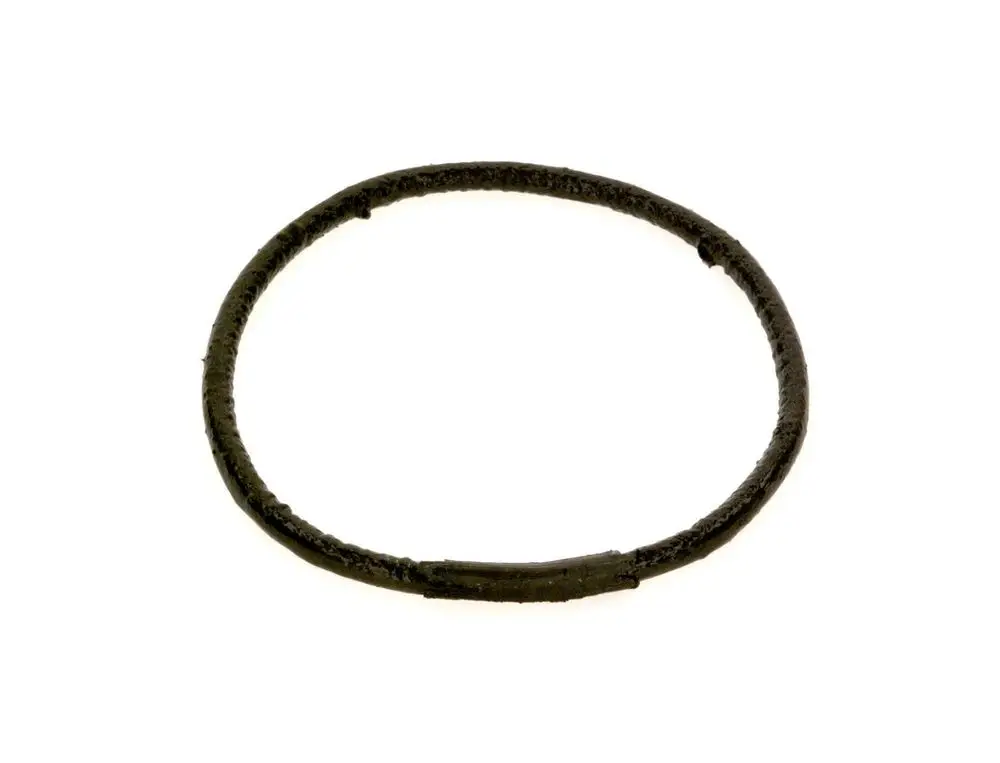 Schwarzer Ring aus flexiblem Material, potenziell als Dichtung verwendbar, auf weißem Hintergrund, möglicherweise für Anwendungen von Bosch.